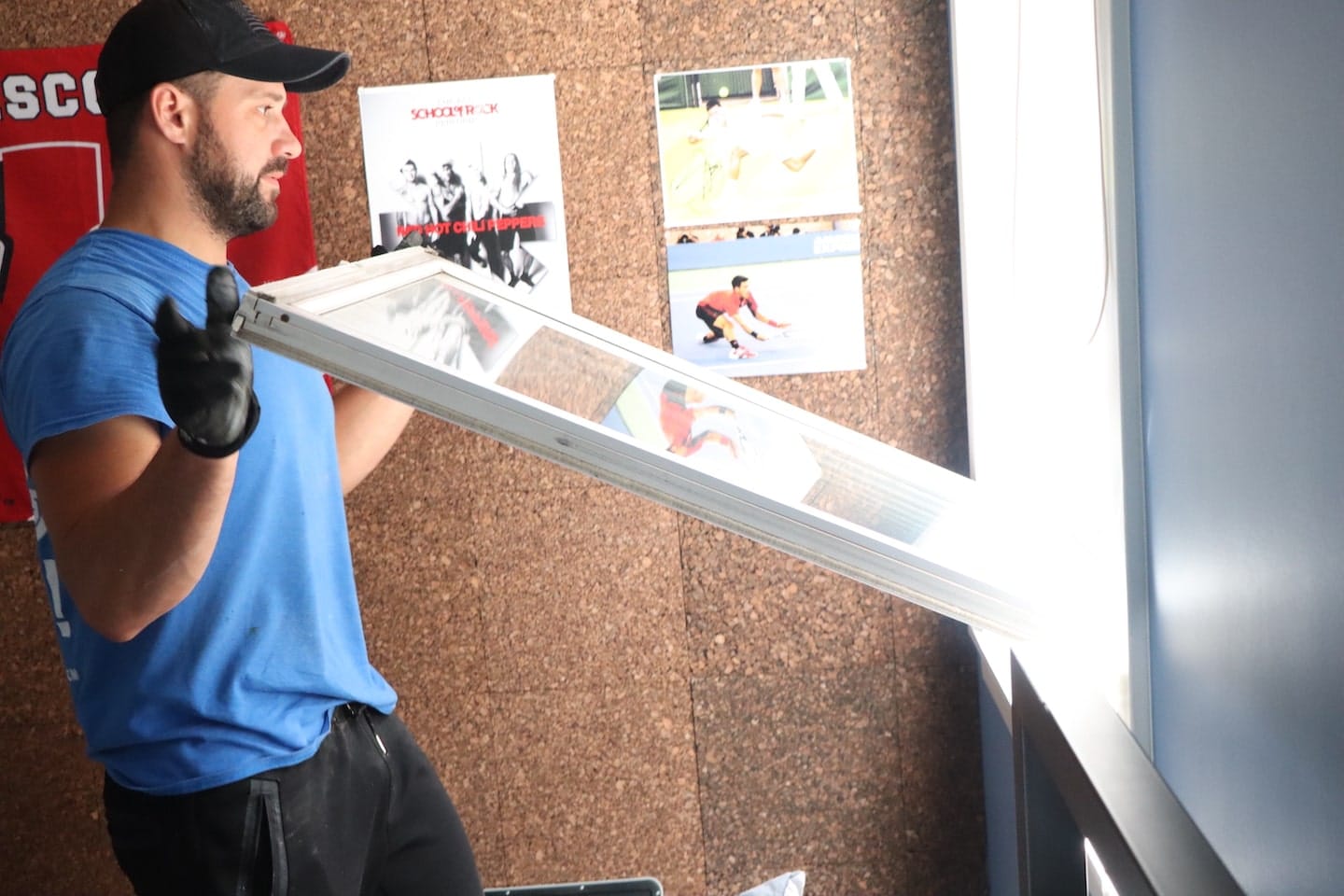 Why House Windows Fog Up & How to Fix Them Apex Window Werks Wood