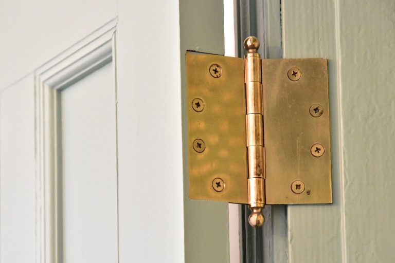 Hinge Repair & Replacement