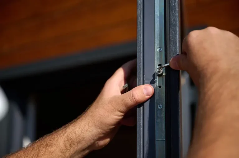 hinge-service-door-realignment